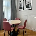 Apartment Jon's