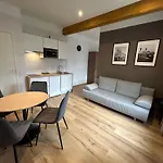Jon's Apartment *