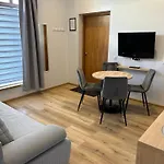 Apartment Jon's *