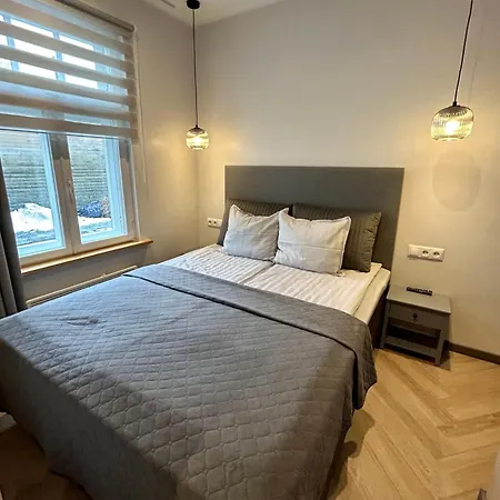 Jon's * Pärnu